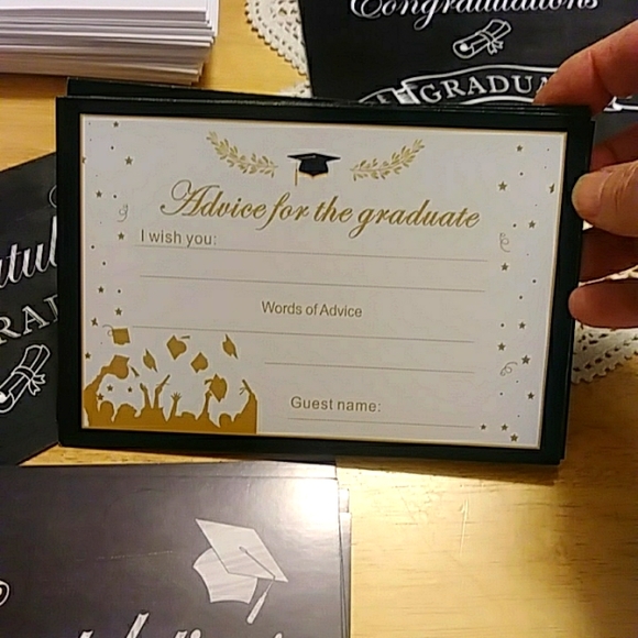 46 graduation cards with envelopes - Picture 7 of 8